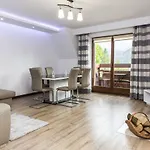 Apartament Udanypobyt Słoneczne *