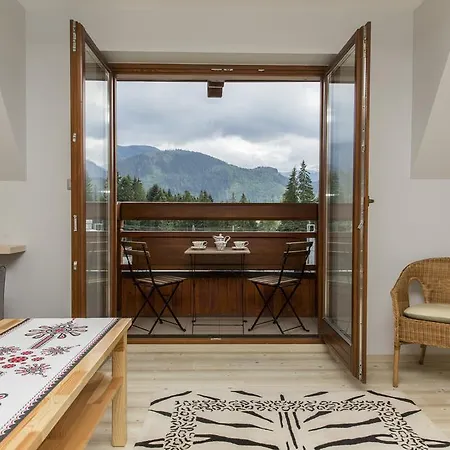 Udanypobyt Sloneczne Apartman