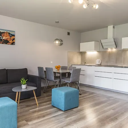 Udanypobyt Sloneczne